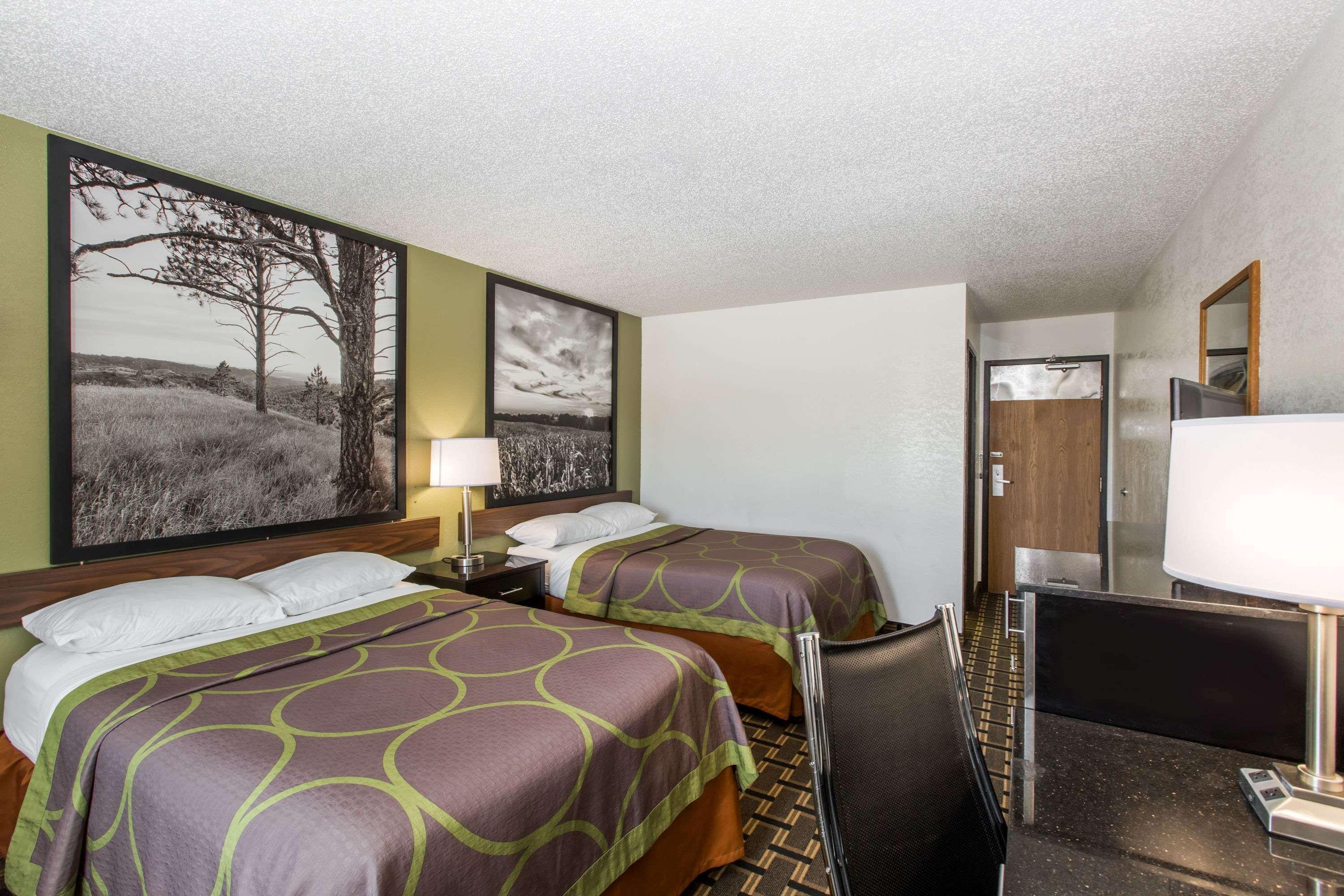 Super 8 By Wyndham Wayne Exterior foto